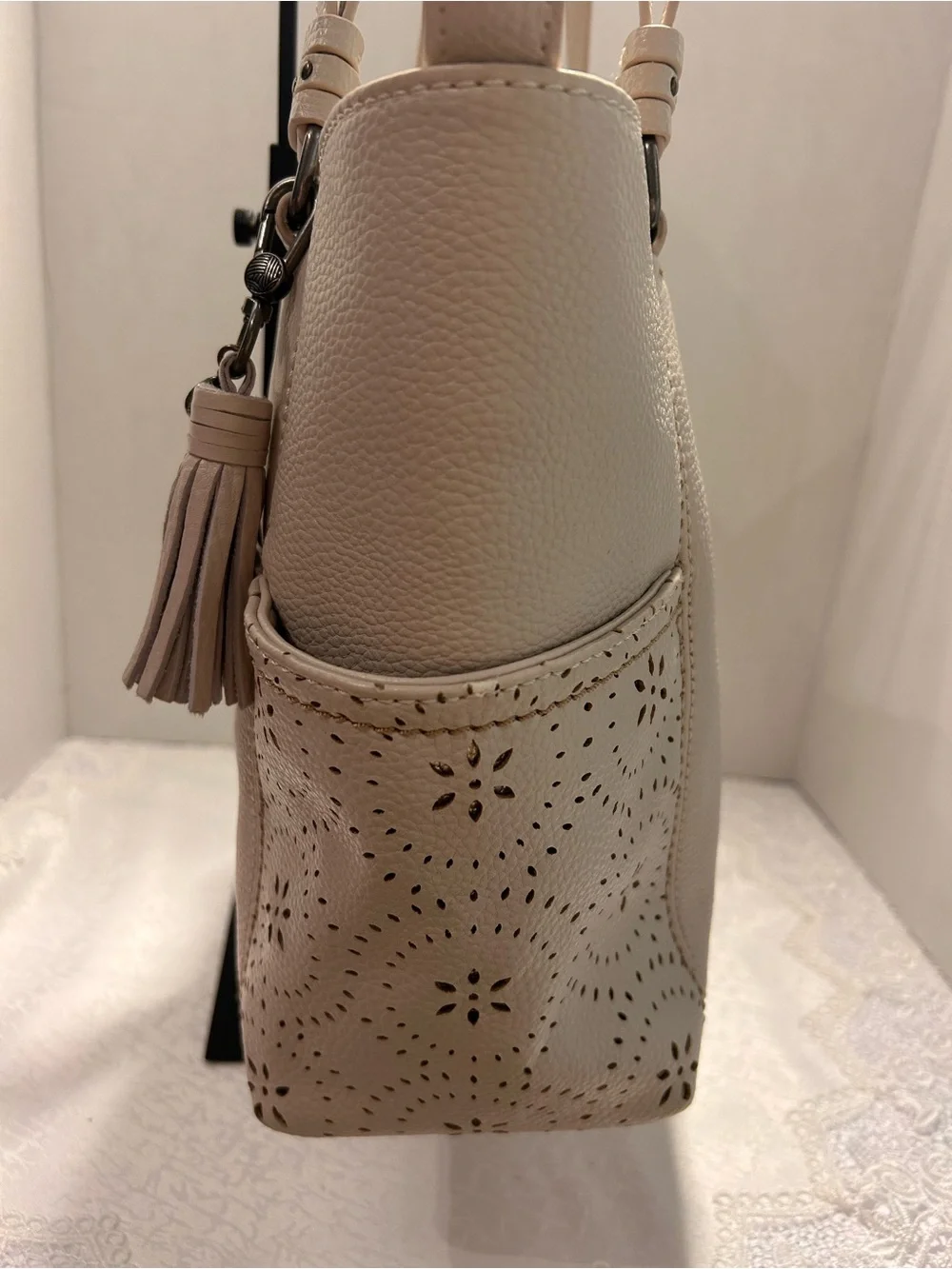The Sak Sequoia pebbled Leather Tote Bag – Cream Perforated Floral Medallion